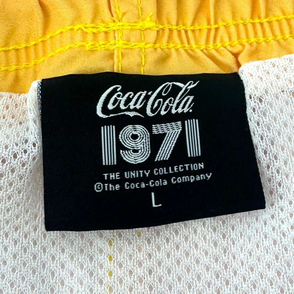 Coca-Cola 1971 Gradient Pink Orange‎ Blue Swim Trunks Men's Large